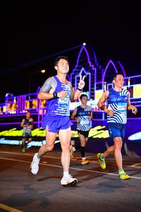 BIB: 4079, 10716
                            <button type="button" onclick="openModal(22866757)" class="btn btn-primary btn-sm float-right btn-popup" data-toggle="modal" data-target=".modal-high-quality">
                        <i class="fas fa-shopping-cart"></i> Add to Cart
                    </button>
                                            <button type="button" onclick="isThisMe(22866757, true)" class="btn btn-success btn-sm float-right btn-popup btn-isme hidden" data-toggle="tooltip" data-placement="bottom" title="นี่คือรูปของคุณใช่ไหม คลิกที่นี่เพื่อเอาเข้าอัลบั้ม">
                        <i class="fas fa-plus"></i> Add to album
                    </button>
                    <button type="button" onclick="isThisMe(22866757, false)" class="btn btn-warning btn-sm float-right btn-popup btn-isnotme hidden">
                        <i class="fas fa-ban"></i> Remove from album
                    </button>